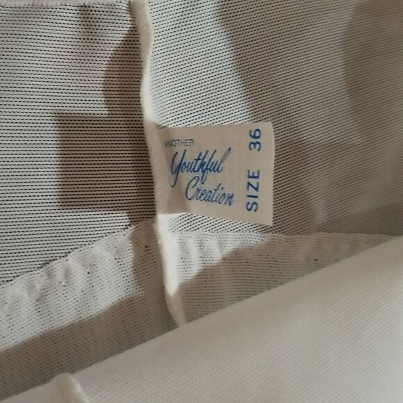 VINTAGE🌷ANOTHER YOUTHFUL CREATION🌷White Guardle New - Picture 5 of 9